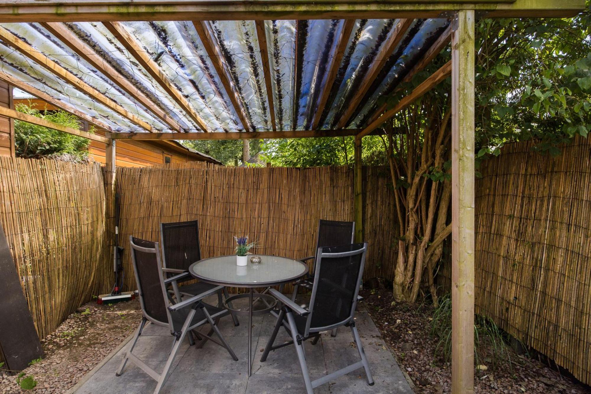 Great Stay - Nature - Outside Hottub En Sauna 부투이젠 외부 사진